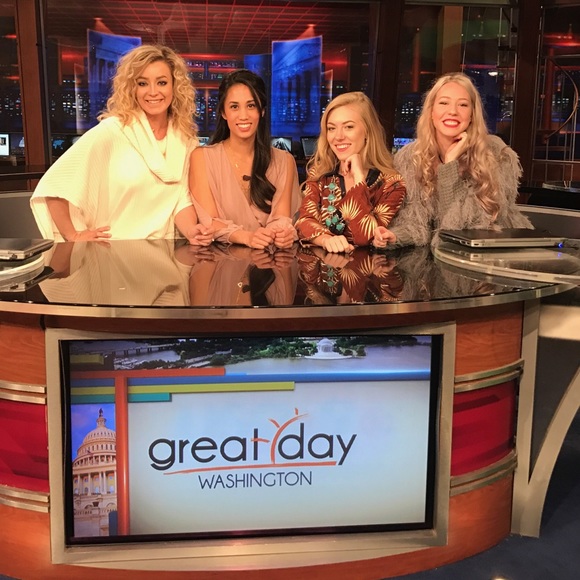 Meet the Posher: Hunter 🌻 - Picture 7 of 8